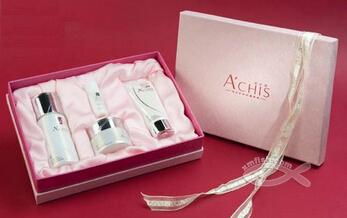 專業(yè)印刷服務(wù) 臺(tái)歷、掛歷、包裝盒與畫冊的卓越品質(zhì)